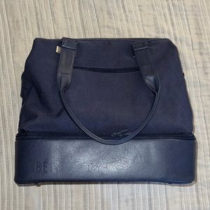 Beis The Mini Weekender